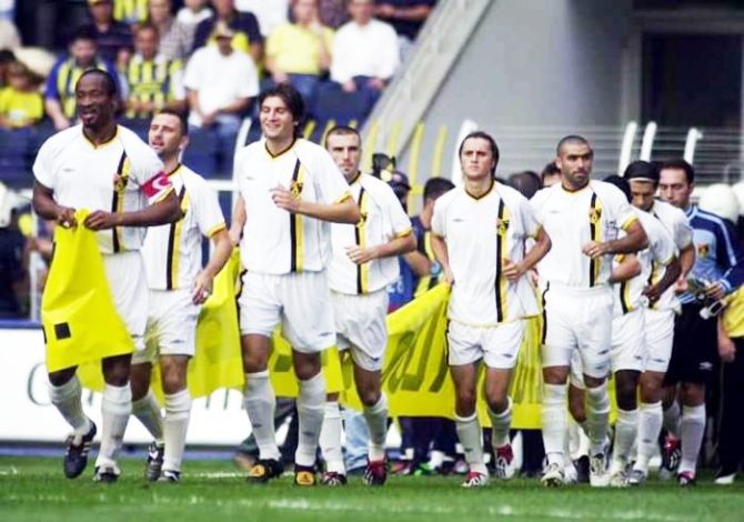 2003-2004 SEZONU İSTANBULSPOR KADROSU