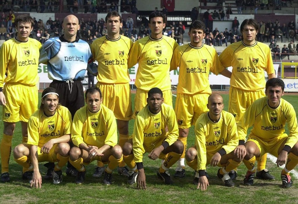 2001-2002 SEZONU İSTANBULSPOR KADROSU